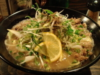 「葱塩豚骨麺」@三笠家の写真