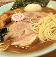 「得らーめん850円+大盛り（1玉増し）100円」@らーめん文蔵の写真