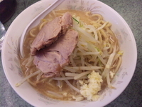 「小ラーメン」@ラーメン二郎 新宿小滝橋通り店の写真