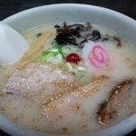 「トンコツ塩」@らーめん 山頭火 旭川本店の写真