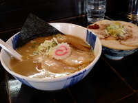 「チャーシューセット 900円 替え玉1玉 無料」@とんこつらーめん 頑々坊子の写真