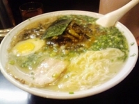 「高菜ラーメン（大盛り+かため）」@Asian Dining&支那そば しんせんの写真