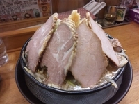 「らーめん勘助 ￥770+中盛り ￥120+チャーシュー ￥280」@麺屋信玄の写真