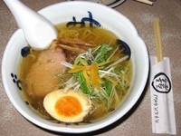 「柚子切り塩らーめん 800円」@与ろゐ屋の写真