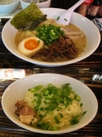 「『まるさんしょうゆラーメン+替玉（￥700+100）』」@まるさんラーメンの写真