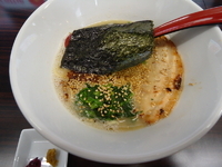 「鯛塩白湯麺（1日20食限定）+無料ライス 700円」@二代目ラーメン処「まるは」 旬の写真