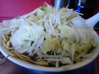 「ラーメン 700円」@麺でる 田園調布本店の写真