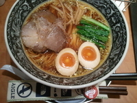 「味玉醤油らーめん」@中村屋@WeST PArK CaFE shimokitazawaの写真