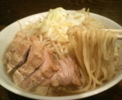 「背脂煮干そば（麺まし・野菜まし）800円+肉まし200円」@麺処 遊の写真