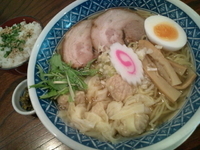 「わんたんめん（しお） 大盛り 味ごはん小」@多摩利屋の写真