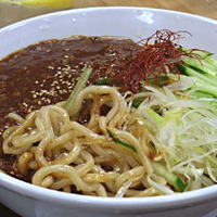 「ジャージャー麺」@丸直の写真