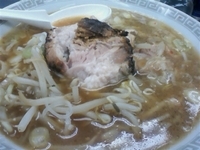 「みそチャ～シュ～めん（サービスライスつき）750円」@ら～～めん caravanの写真