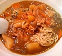 「今月の一品（1月） カレー麺（牡蠣）780円」@麺工房HIRAMAの写真