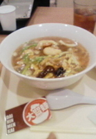 「五目うま煮そば+半チャーハン（680円）」@海鮮餃子帆船 イオン北戸田店の写真