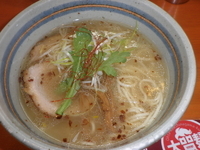 「Cセット（天然塩ラーメン+チャーマヨ丼）780円」@尼崎 塩元帥の写真