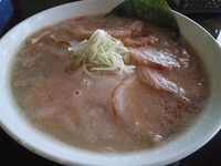 「醤油らーめん・チャーシュー」@らーめん 幸村の写真