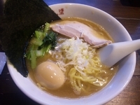 「横浜とんこつラーメン（730円）」@梨の花の写真