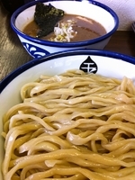 「つけ麺・中盛（750円）」@つけめん 玉 本店の写真