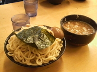 「つけ麺中盛（あつ盛り）+味玉」@だいこく製麺の写真