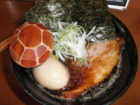 「味玉焦がしそば 850円」@ゆいが 総本店の写真