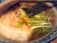 「醤油らぁめん」@○屋製麺店の写真