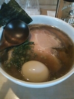 「特製そば+つまみ+ヱビス中瓶」@中華蕎麦 蘭鋳の写真