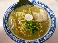 「濃厚にぼしラーメン」@こだわり麺工房 たごの写真