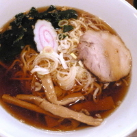 「ラーメン 210円（ラーメンの日価格…月曜）」@ラーメン亭よ志乃 幕張店の写真