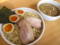 「徳つけ（特大）850円+チャーシューハーフ+味玉」@煮干そば とみ田の写真