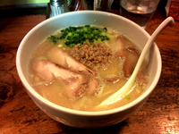 「白鶏らーめん 680円」@鶏の穴の写真