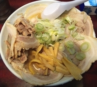 「しょうゆチャーシューめん（900円）」@こってりらーめん なりたけ TOKYOの写真