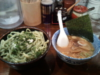 「つけ麺（中盛り）」@つけ麺 紅葉の写真