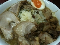 「ラーメン[小]（700円）+豚（250円）」@モッコリ豚の写真