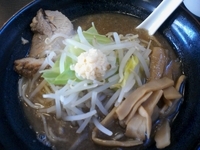 「らーめん 650円」@創作らーめん 小川流 八王子みなみ野店の写真