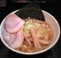 「醤油ラーメン【あっさり】（700円）+焼餃子サービス」@宗家一条流 八代目直系 がんこラーメン 町屋店の写真