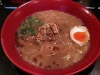 「まる得ラーメン 500円」@ラーメン四天王 高田馬場店の写真