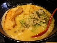 「鶏濃厚魚介にぼしらーめん（煮干濃度1）」@麺屋 吉宗の写真