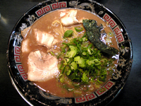 「とんこつラーメン（750円）」@無鉄砲 東京中野店の写真