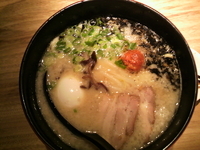 「TAO黒+味玉」@IPPUDO TAO TOKYOの写真