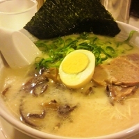 「ラーメン」@博多天神 新宿御苑店の写真