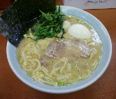 「ラーメン中」@壱六家 大船2号店の写真