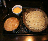 「濃厚チーズソースつけ麺」@三ツ矢堂製麺 高田馬場店の写真