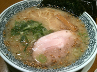 「豚骨ラーメン（白醤）630円」@丸源ラーメン 彦根店の写真