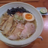 「魚元素ラーメン、塩（￥710）+メンマ（￥100）」@麺元素の写真