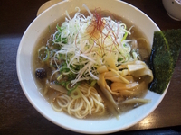 「ジンジャーな牛しぐれ煮風あんかけラーメン」@彩色ラーメン きんせい 高槻駅前店の写真