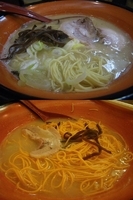 「豚そば +無料替え玉の赤」@らーめん 明日があるさの写真