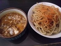 「辛つけ麺・半肉・玉ネギ」@つけめん 蜩の写真