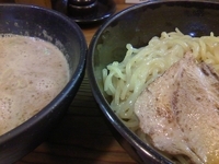 「つけ麺 （300g） 900￥、チャーシュー特盛 100￥」@つけ麺 上方屋 五郎ヱ門の写真