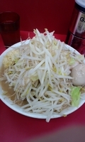「ラーメン 野菜 ニンニク 味玉」@ラーメン豚塾の写真