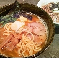 「黒宝そば+チャーシュー丼（600円+200円）」@麺屋 宝麺の写真